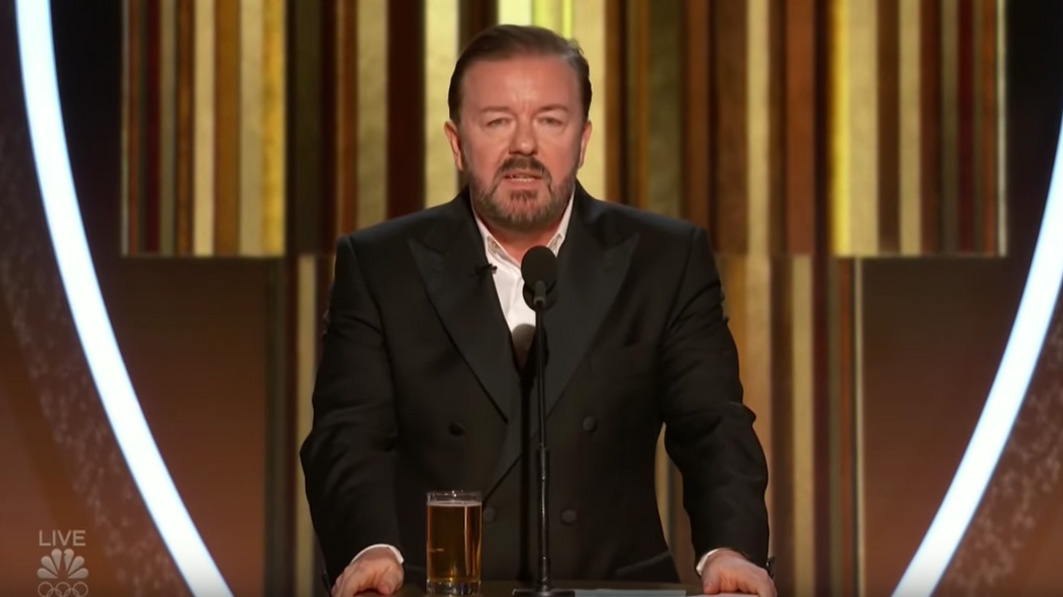 Comedian Ricky Gervais Mocks Hollywood’s “Woke” Culture and Hypocrisy in Blistering Golden Globes Monologue