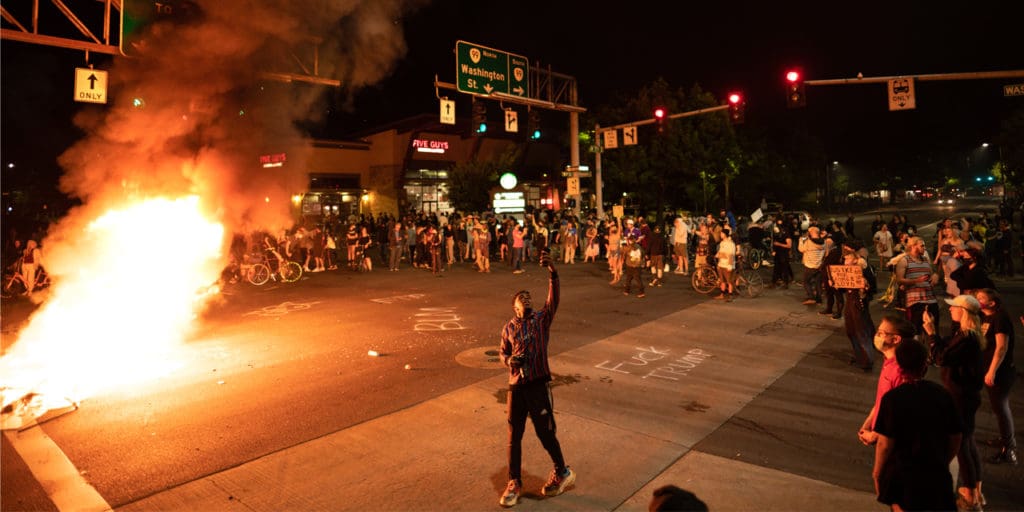 Riots in Minneapolis 2020