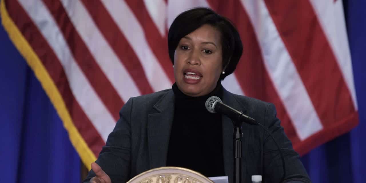 DC Mayor Calls for National Guard Ahead of ‘March for Trump’ – Opposed ...