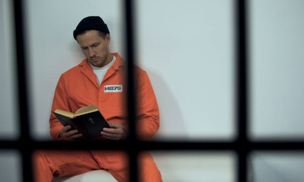 Over 100,000 Inmates to Receive Daily Devotionals from Prison Fellowship and Moody Bible Institute Partnership