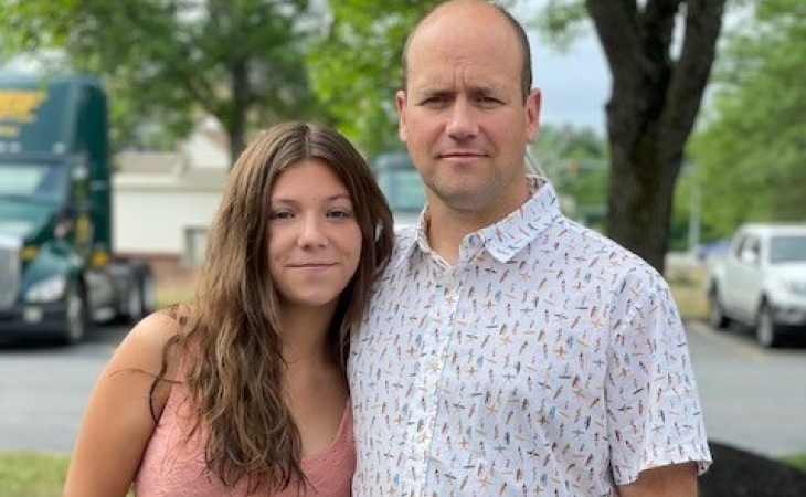 Father, Daughter Sue Vermont School That Punished Them for Objecting to Male Student in Girls Locker Room