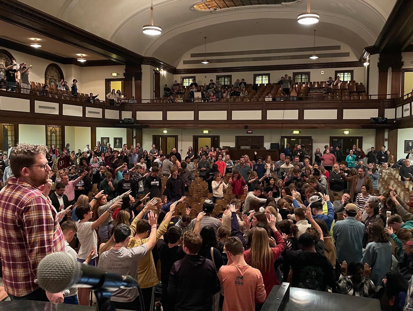 The Asbury Revival Spreads as People Hunger for the Presence of God,  Transformed Lives - Daily Citizen