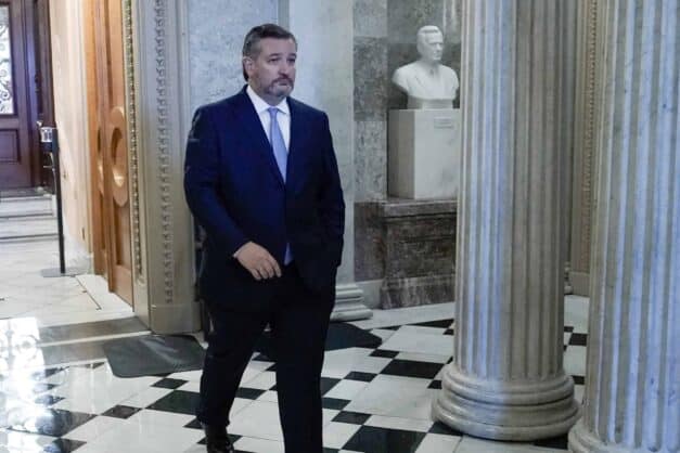 Senator Cruz Walking