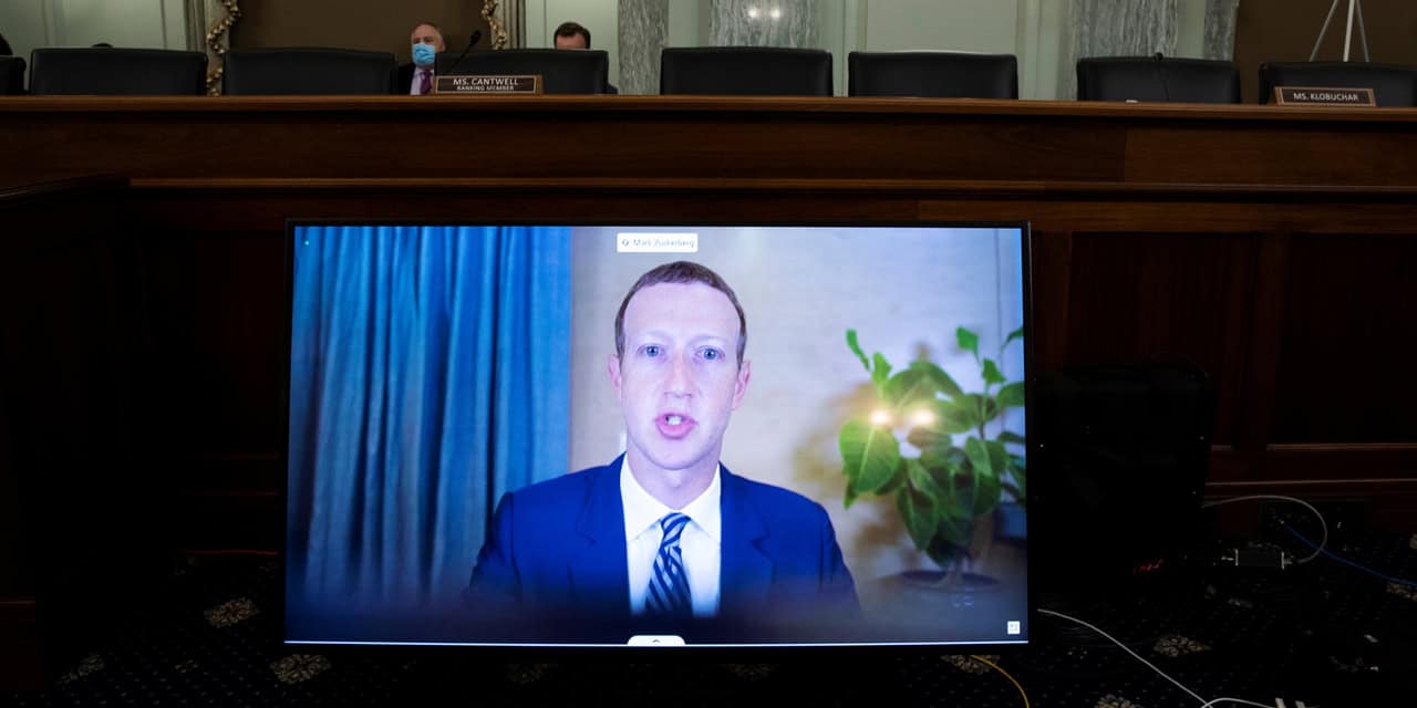 Mark Zuckerberg testify at U.S. Senate hearing about internet regulation